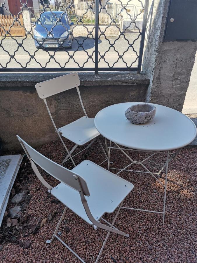 Le Pommiers Apartamento Exterior foto